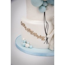 Bolo Ursinho Branco com Balões