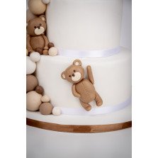 Bolo Ursinho Castanho com Bolinhas