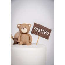 Bolo Ursinho Castanho com Bolinhas