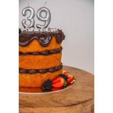 Bolo Naked Chocolate e Frutos Vermelhos