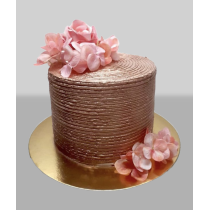 Bolo Castanho com Flores