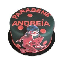 Bolo Preto e Vermelho...