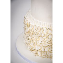 Bolo Casamento Branco e Dourado